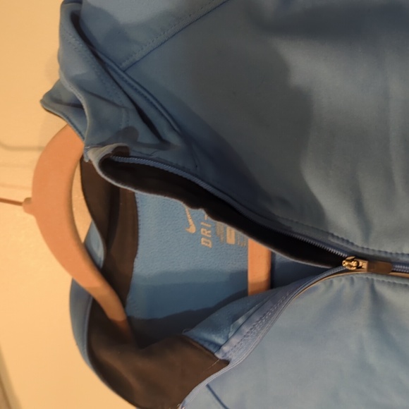 Nike Dri-fit blue running active zip top, reflective, hoodie, Medium, back pocke - Picture 2 of 7